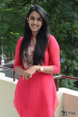 Niharika Konidela Interview About Oka Manasu